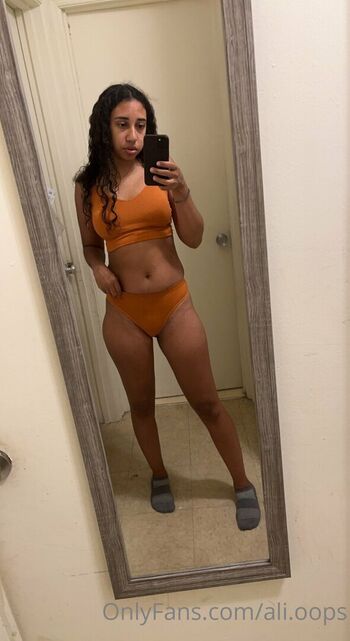 Full leaked Ali ooopss private onlyfans photo