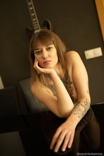Ali Suicide