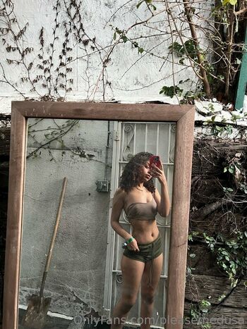 Full leaked Aliakadir private photo