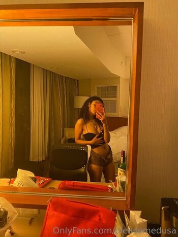 Full leaked Aliakadir private photo