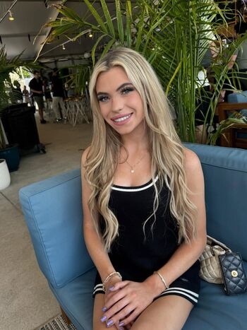 Full leaked Alibites page private photo