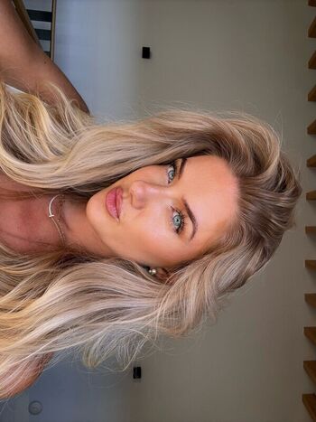 Full leaked Alica schmidt private photo