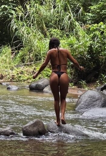 Full leaked Alice belaidi private photo