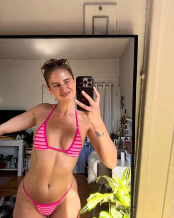 Full leaked Alice clement private photo