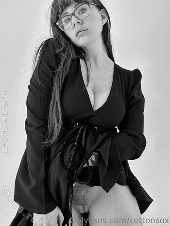 Full leaked Alice cottonsox page private photo