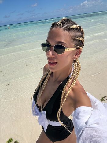 Full leaked Alice de bortoli private photo