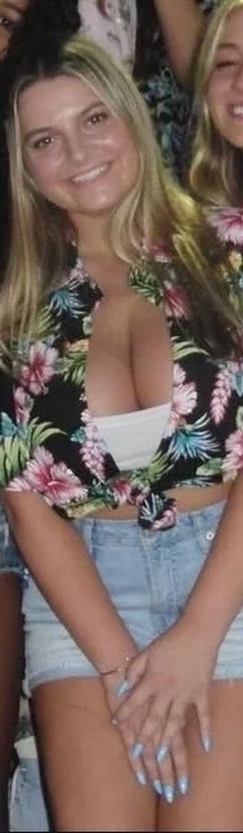 Full leaked Alice m private onlyfans photo