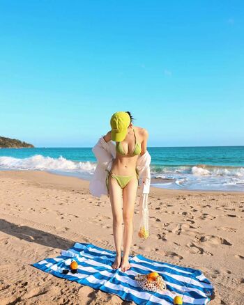 Full leaked Alice private onlyfans photo