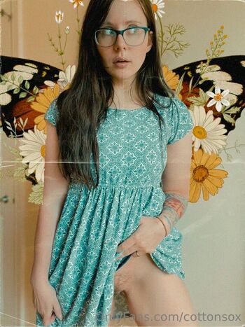 Full leaked Alicecottonsox page private photo