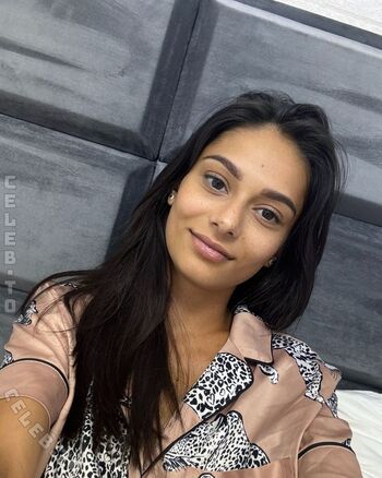 Full leaked Aliceerae private onlyfans photo