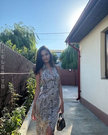 Full leaked Aliceerae private onlyfans photo