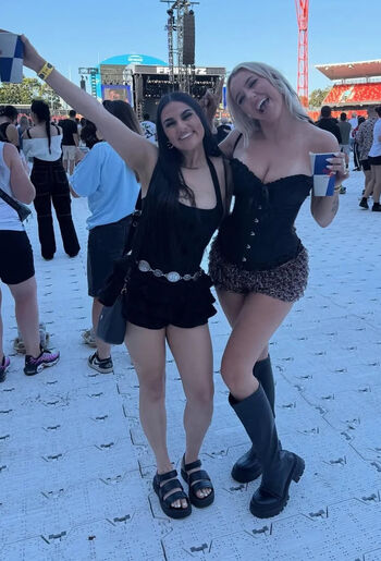 Full leaked Alicia burns private onlyfans photo