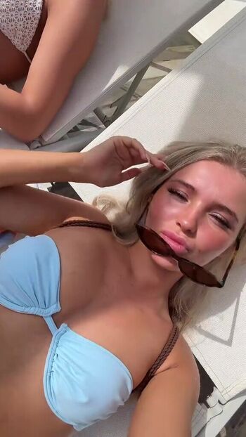 Alicia Johnston