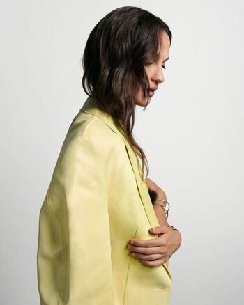 Full leaked Alicia vikander private photo