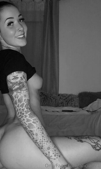 Full leaked Alicia private photo