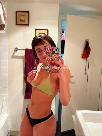 Full leaked Aliciajaqua private onlyfans photo