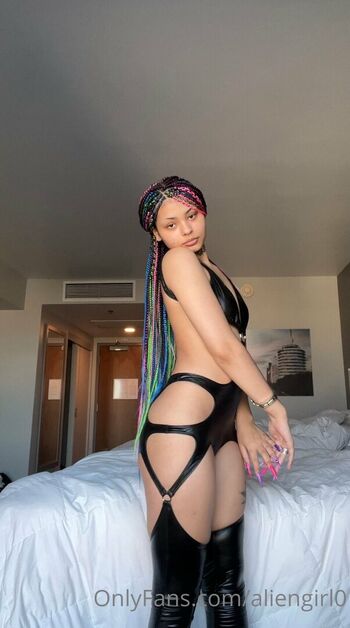 Full leaked Aliengirl private photo