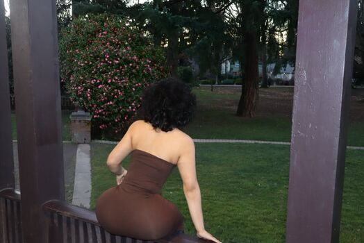 Full leaked Aliiyarose private onlyfans photo