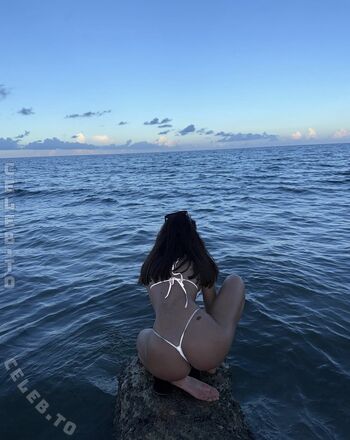 Full leaked Alina garage private photo