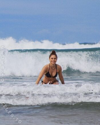 Full leaked Alina khani private onlyfans photo