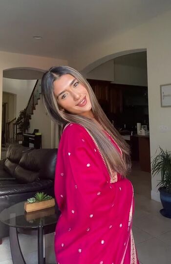 Full leaked Alina shaikh private photo