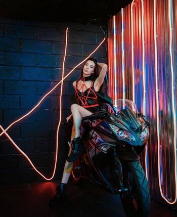 Full leaked Alinaavii page private onlyfans photo