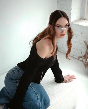 Full leaked Alinaavii private onlyfans photo