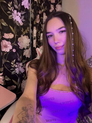 Full leaked Alinaavii private onlyfans photo