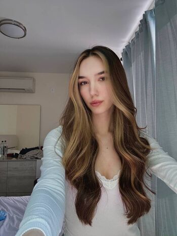 Full leaked Alinaavii private onlyfans photo