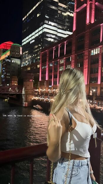 Full leaked Alinafernandez page private onlyfans photo