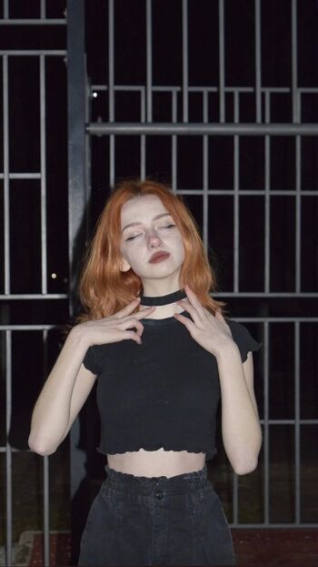 Full leaked Alinalal page private onlyfans photo