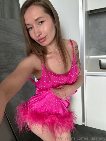 Full leaked Alinatomioka private photo