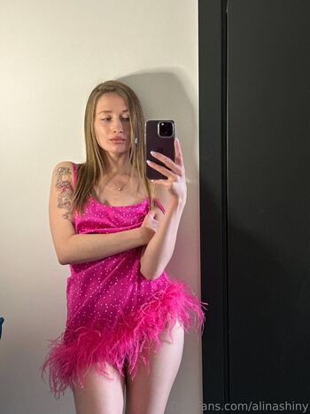 Full leaked Alinatomioka private photo