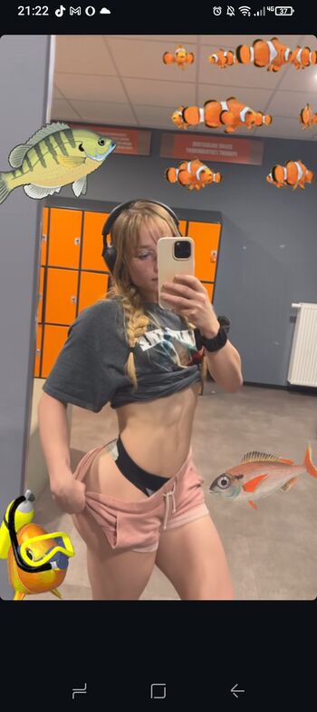 Full leaked Aline dessine aline dessine private onlyfans photo