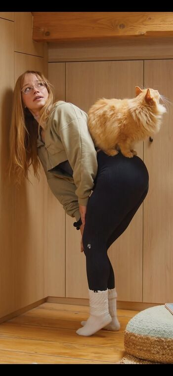 Full leaked Aline dessine page private onlyfans photo