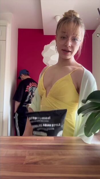 Full leaked Aline dessine private photo