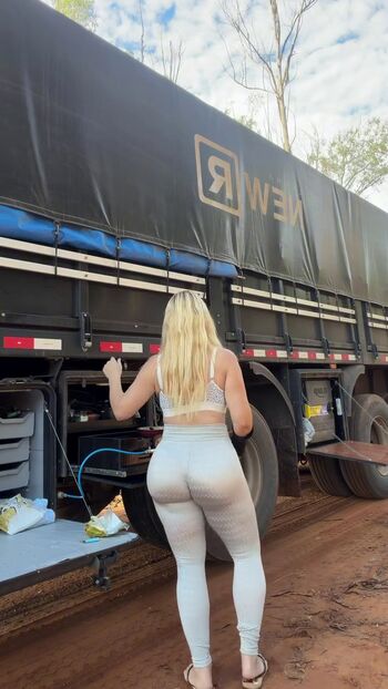 Full leaked Aline fuchter ouriques private onlyfans photo