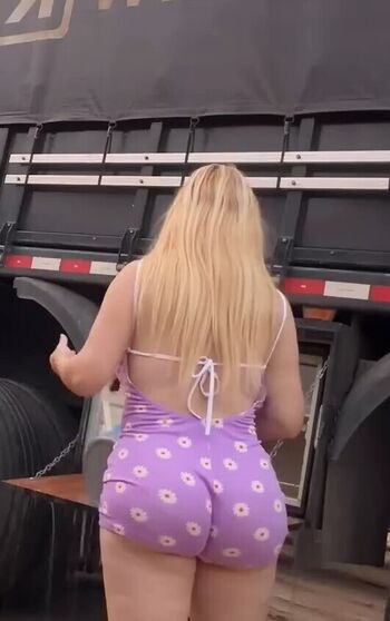 Full leaked Aline fuchter ouriques private photo