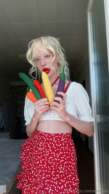 Full leaked Alisa liss private photo