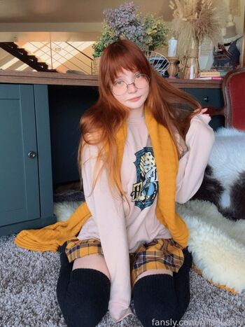 Full leaked Alisapikapika private onlyfans photo