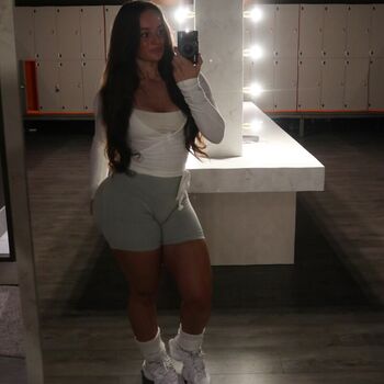 Full leaked Alissa private photo