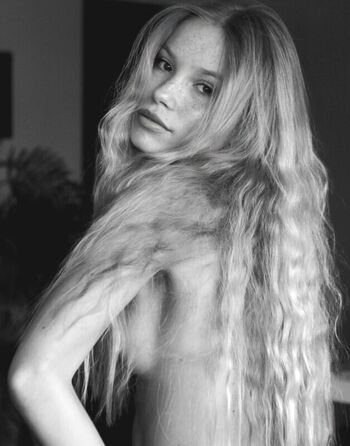 Full leaked Alix morillo private photo