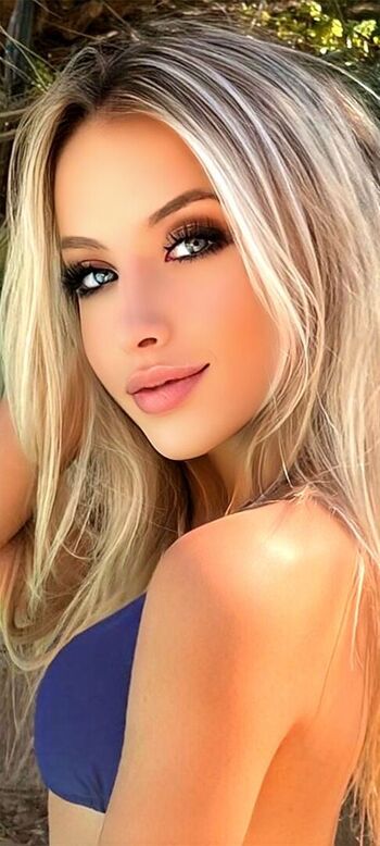 Full leaked Alixberkly private onlyfans photo