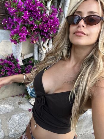 Full leaked Aliyah private photo