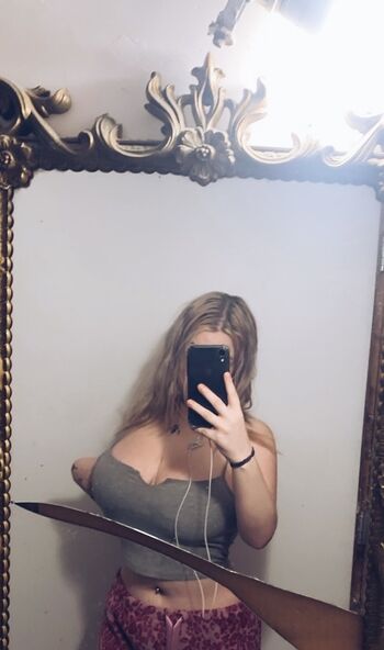 Full leaked Aliyahmarie page private photo