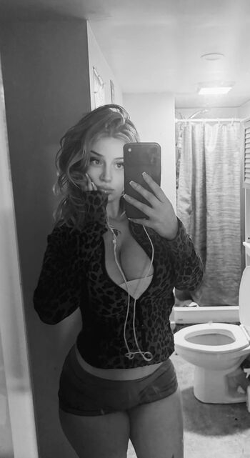 Full leaked Aliyahmarie private photo