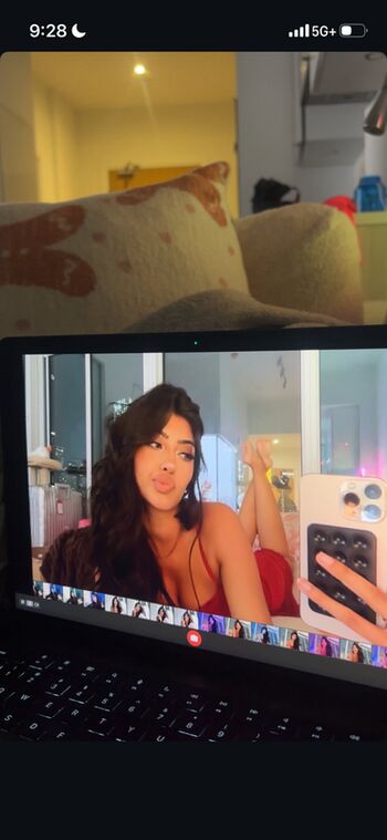 Full leaked Aliza shan private photo