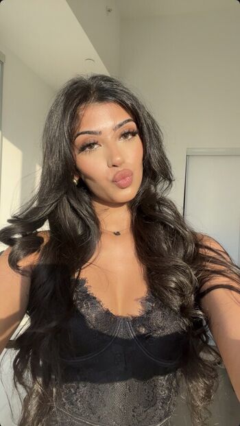 Full leaked Aliza shan private photo