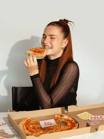 Full leaked Alizee bois private photo