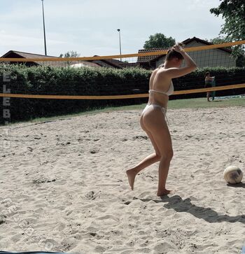 Full leaked Alizee talk private photo